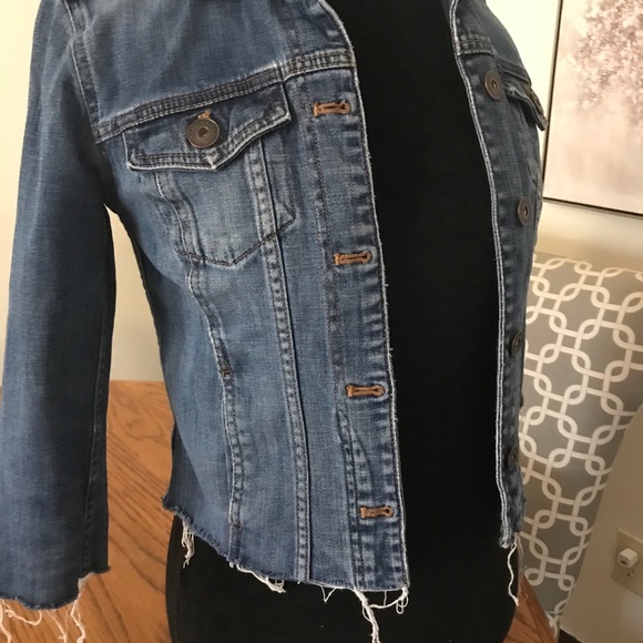 Jean Jacket - Picture 2 of 6